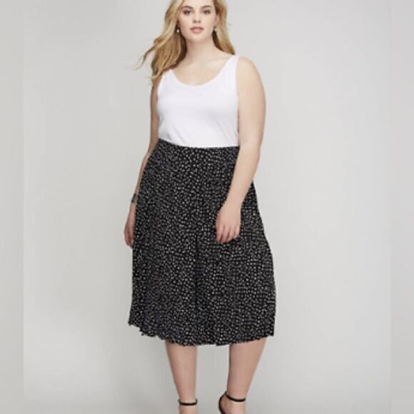 Lane Bryant black polka dot pleated skirt size 16 artsy quirky business casual - Picture 1 of 9